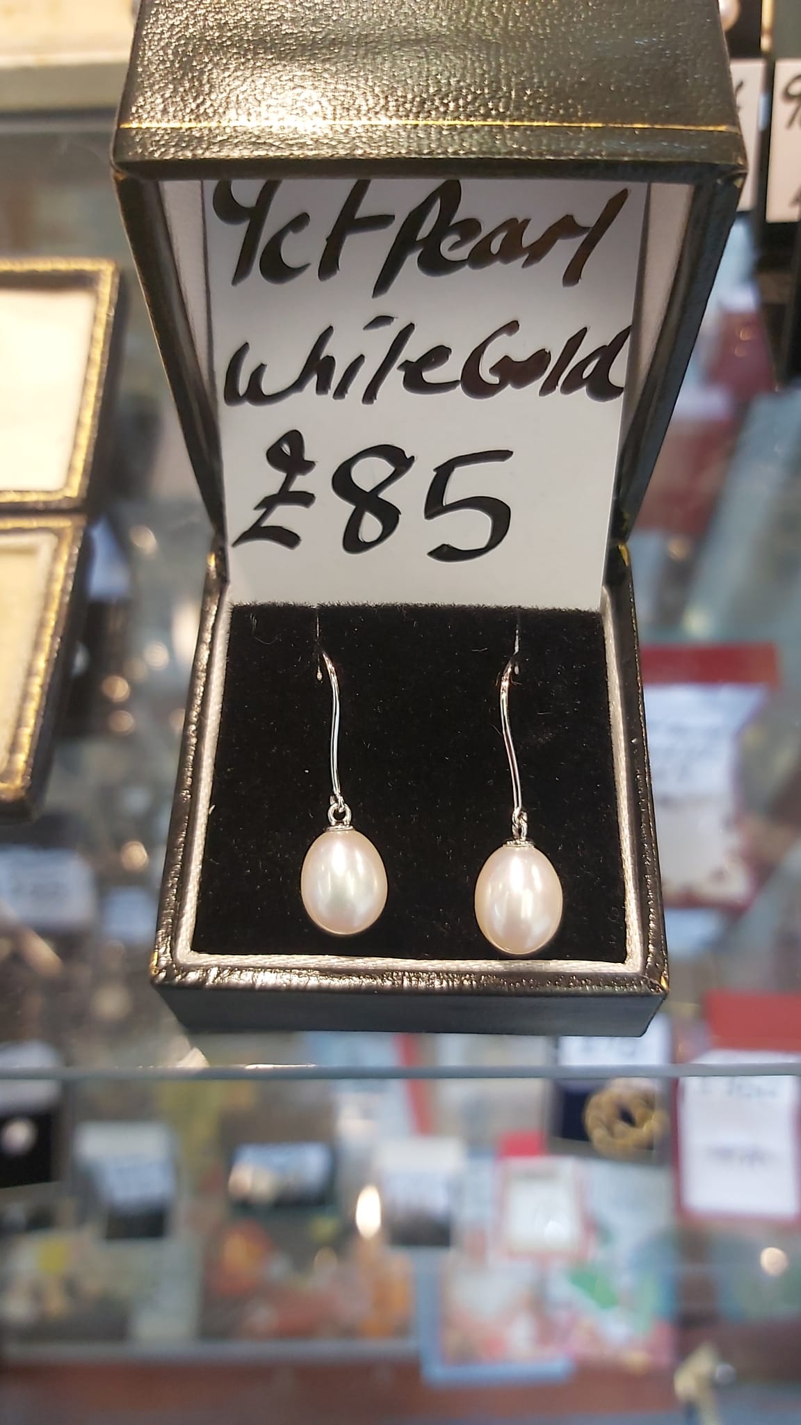 9ct White Gold Pearl Earrings