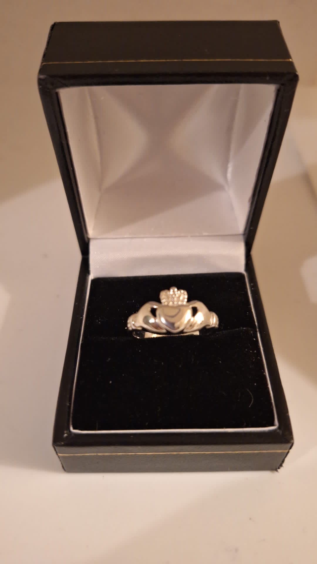925 Silver Claddagh