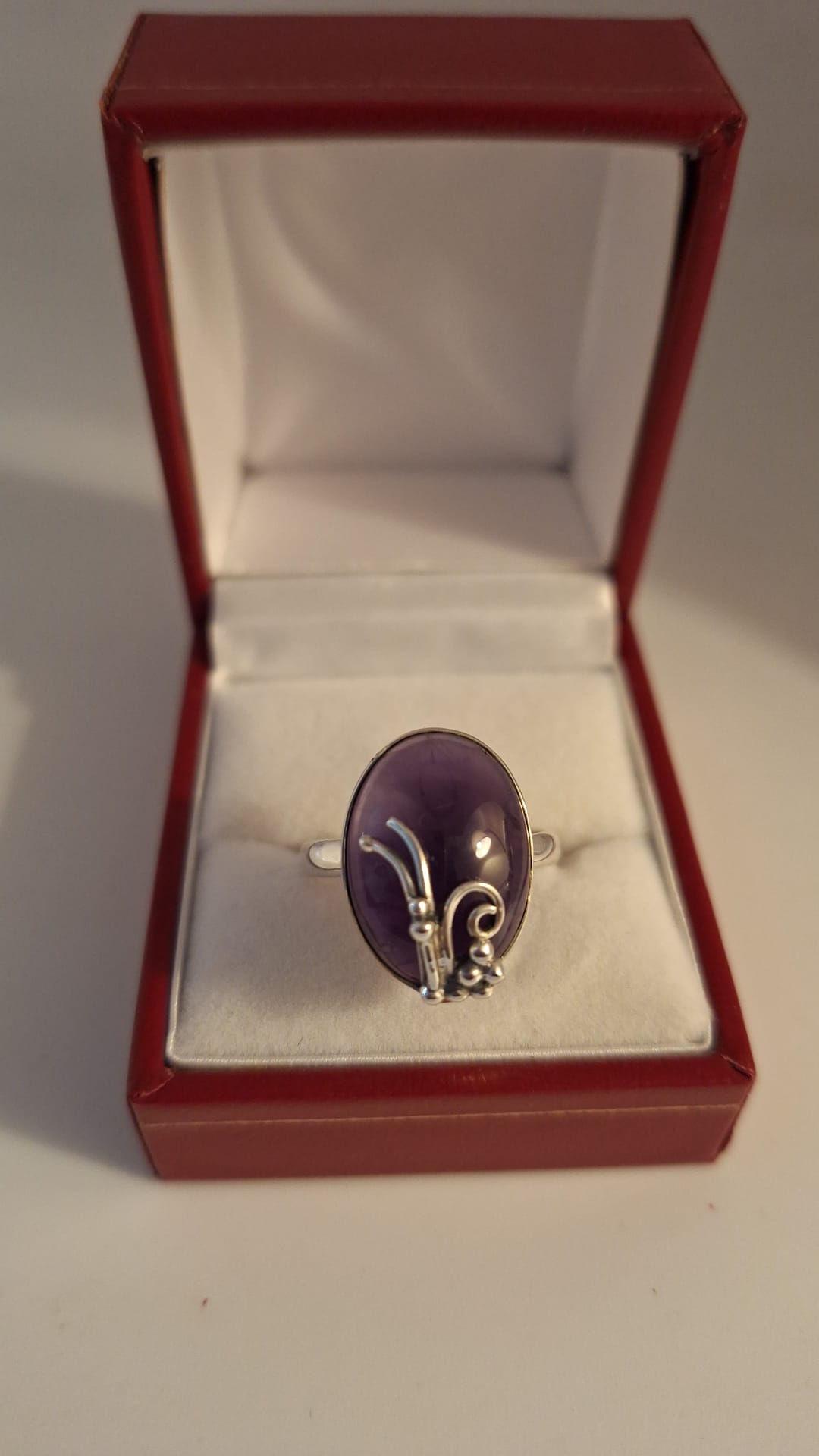 925 Silver and Cabochon Amethyst dress Ring
