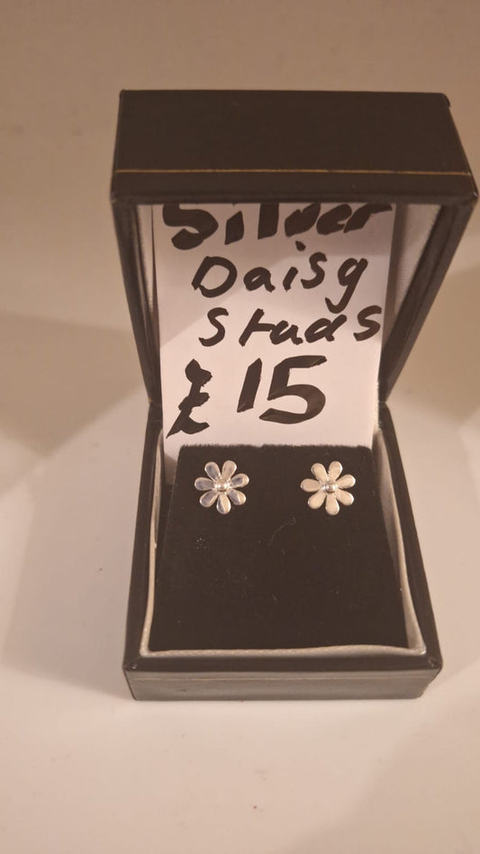 925 Silver Daisy Stud Earrings