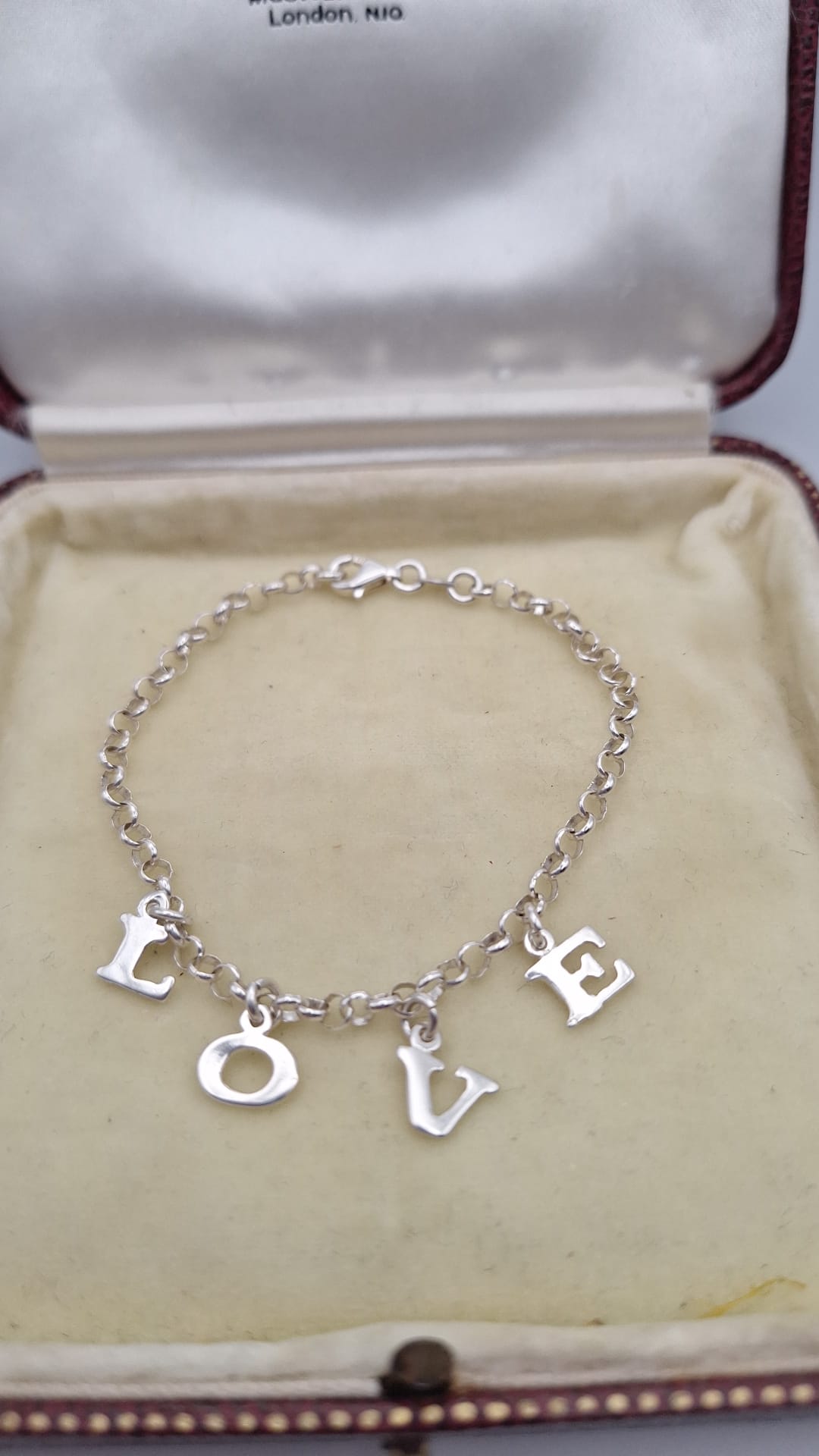 Pre Owned 925 Silver LOVE Bracelet