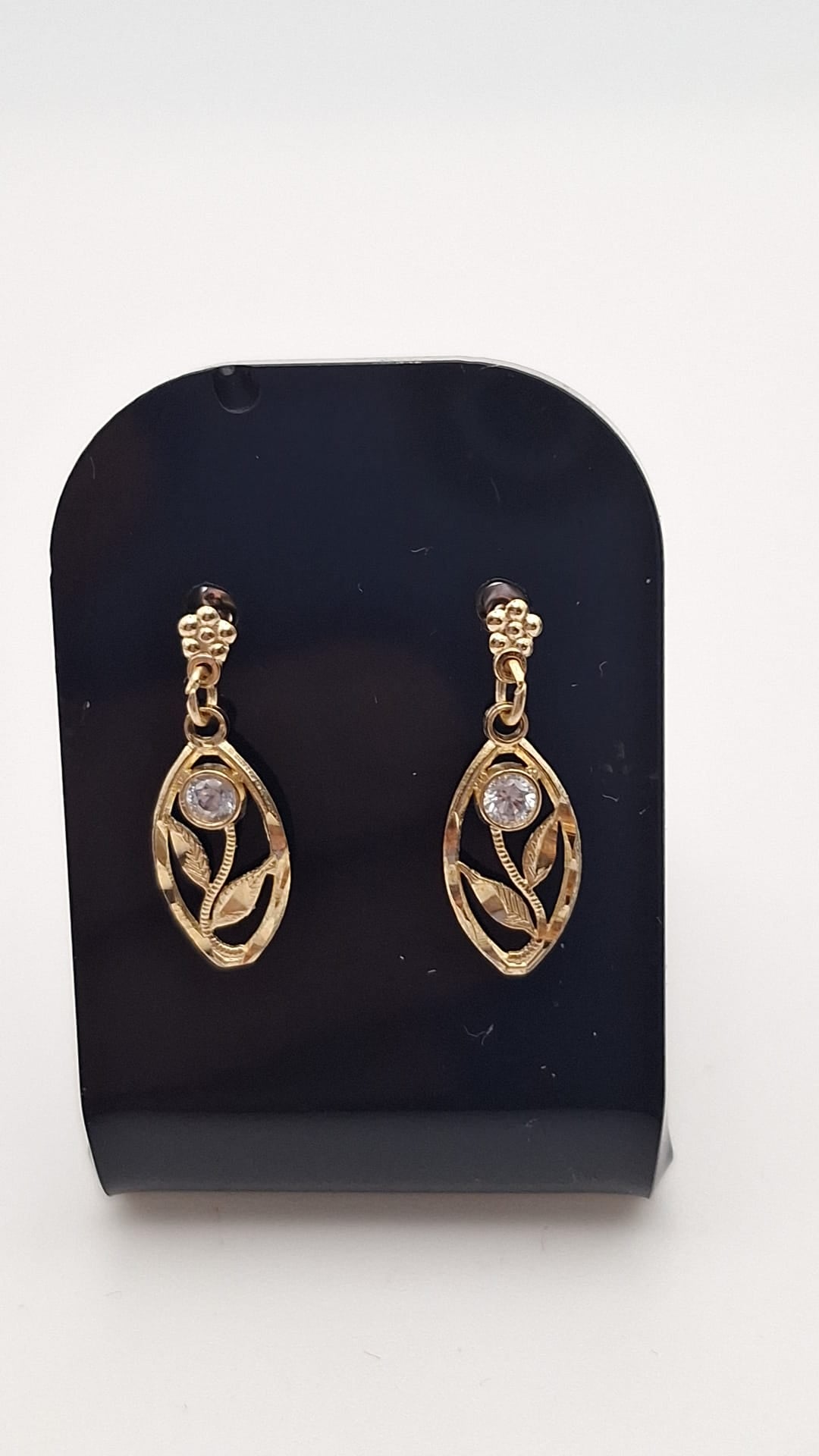9ct Filigree drop earrings