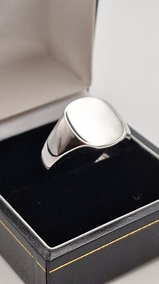 925 Solid Silver Rhodium plated Cushion shaped Signet Ring