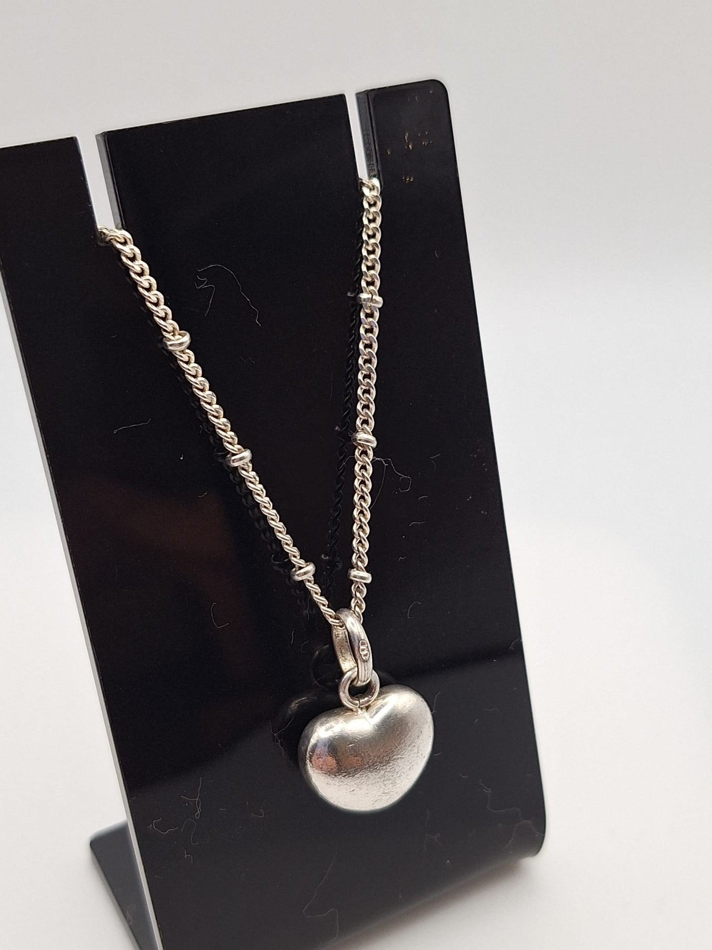 Solid 925 Silver Links of London Heart pendant with a Silver Curb & bead Chain
