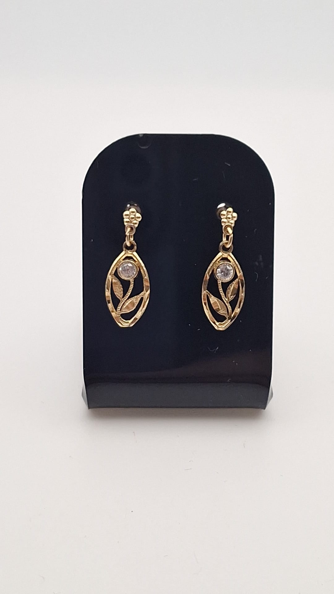 9ct Filigree drop earrings