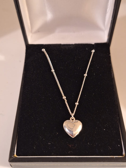 925 Silver Heart Pendant and Chain