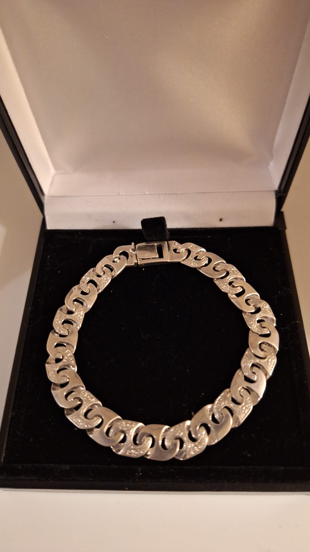 925 Silver Fancy Curb link Bracelet