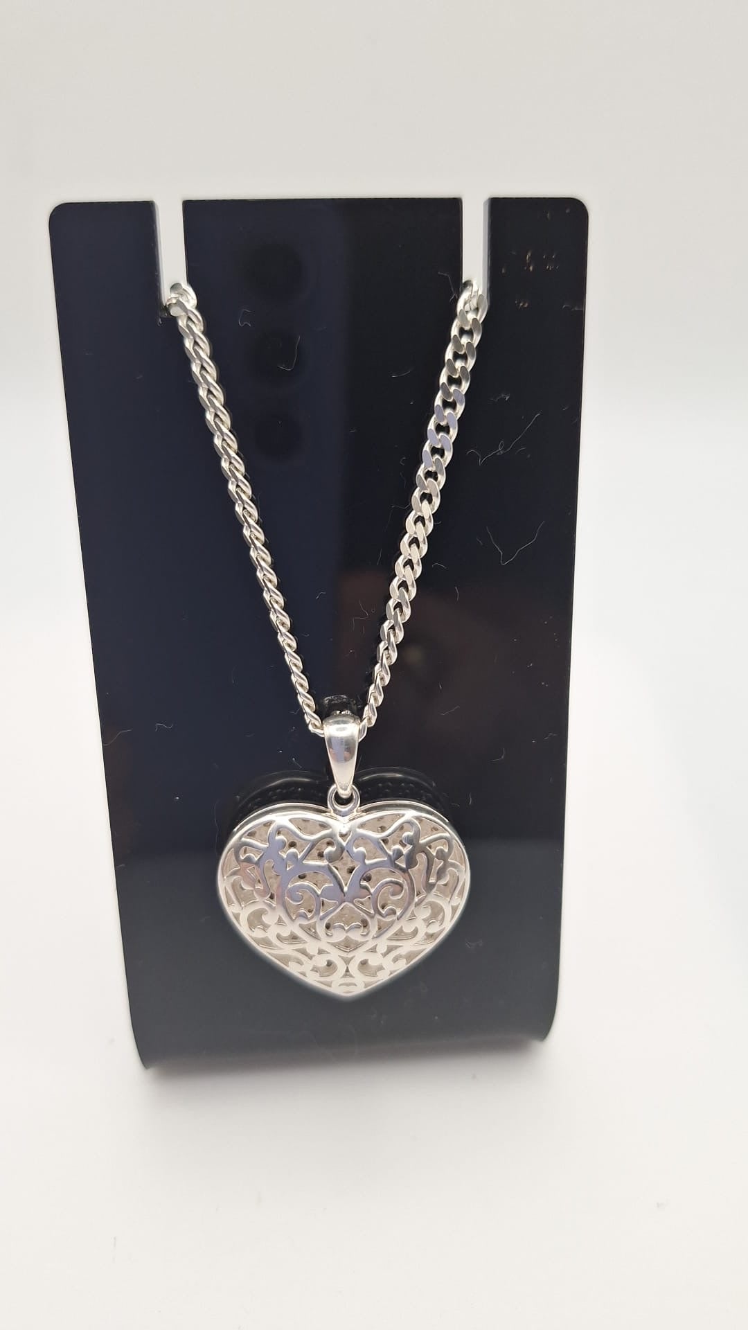 Pre owned Silver CZ set Pendant and Chain