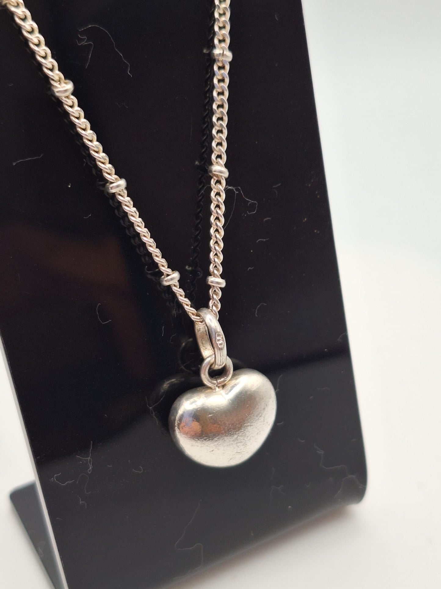 Solid 925 Silver Links of London Heart pendant with a Silver Curb & bead Chain