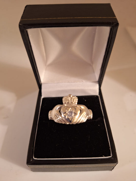 925 Silver and Cubic Zirconia Claddagh Ring